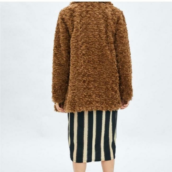 Zara fau fur coat - Picture 5 of 9